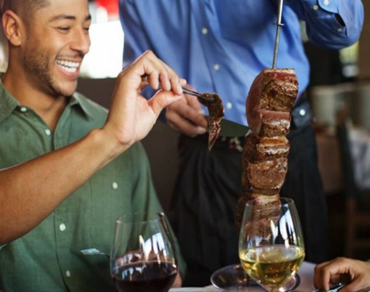 Fogo de Chão terá rodízio por R$ 99 no Carnaval