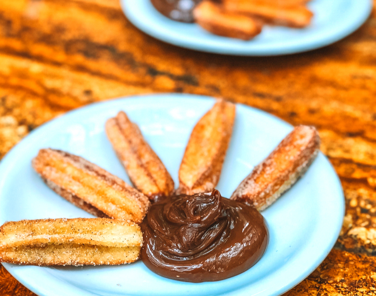 Rubaiyat Brasília oferece sobremesa grátis no Dia das Crianças Os pequenos que passarem pela casa ganharão uma porção de churros com doce de leite em comemoração à data