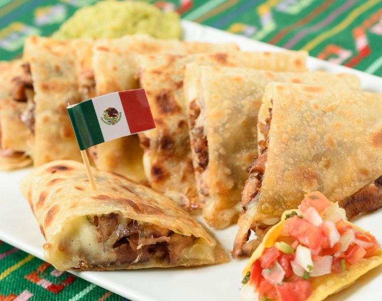 No próximo dia 20 de janeiro é celebrado o Dia Nacional do Queijo! Queridinho de muitos, a iguaria está presente em uma diversidade de receitas da gastronomia brasileira