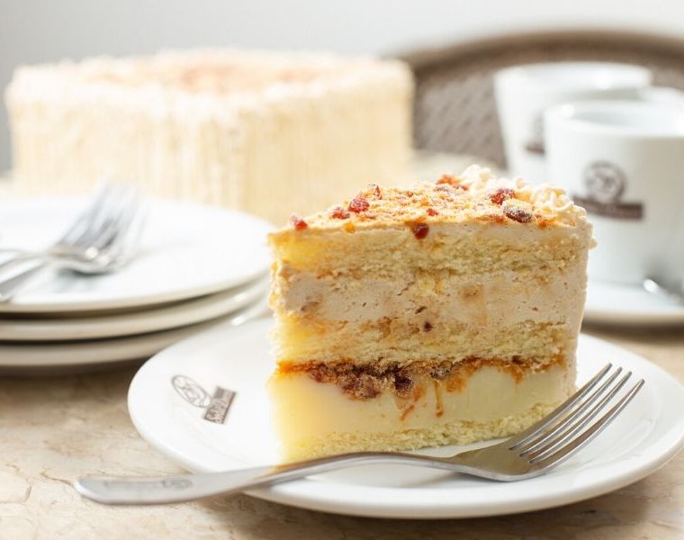 Sodiê Doces une duas delícias: bolo e pudim